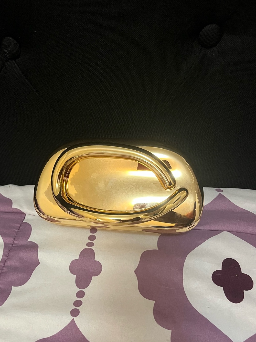 Sleek Gold Sculptural Women’s Clutch
